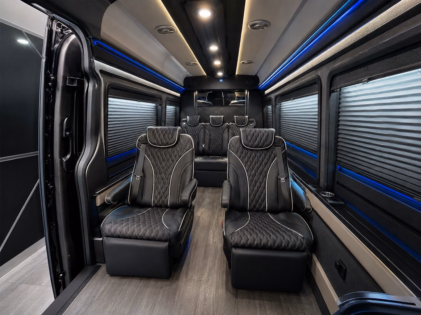 lawton airport shuttle buses for employees
